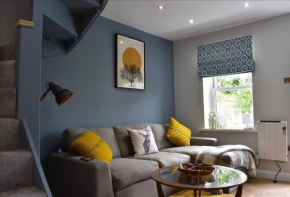 Luxury 2-Bed Cottage in Llansteffan